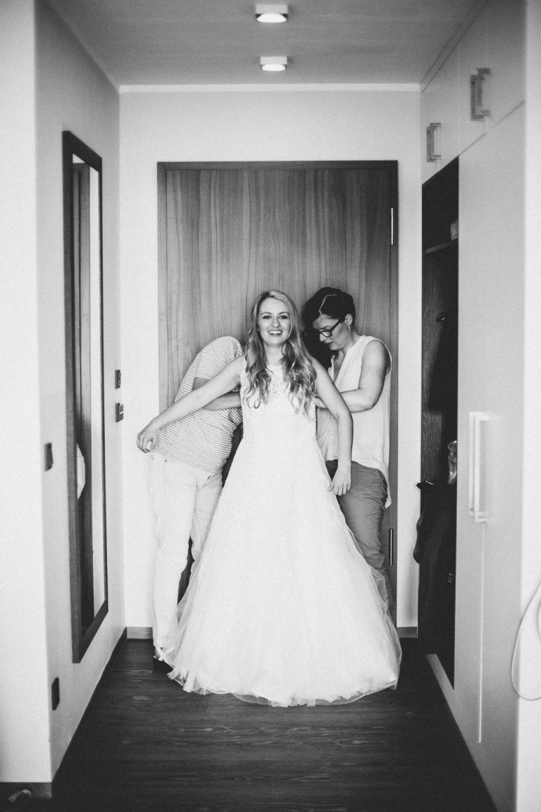 Bayside Hotel Scharbeutz - Getting Ready Hochzeit - Bjoern Wessel Fotografie