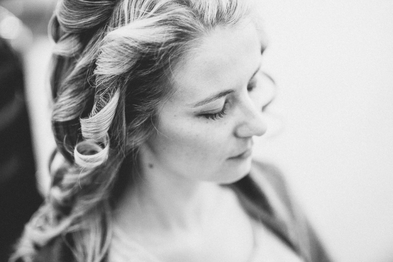 Friseur Seaside Cut Scharbeutz - Getting Ready Hochzeit - Bjoern Wessel Fotografie