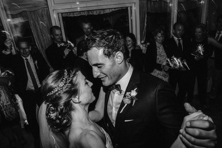 Hochzeitsfotograf, Hochzeitsfotograf Celle, Hochzeitsfotograf Glücksburg, Hochzeitsfotograf Hermannsburg, Hochzeitsfotograf Schleswig-Flensburg, Hochzeitsfotograf Südheide, Hochzeitsfotograf Heide, Hochzeitsfotograf Ostsee, Hochzeitsfotograf Engelsby, Hochzeitsfotograf Nordfriesland, Hochzeitsfotograf Hamburg, Hochzeitsfotograf Kiel, Hochzeitsfotograf Bremen, Hochzeitsfotograf Eckernförde, Hochzeitsfotograf Wassersleben, Hochzeitsfotograf Harrislee, Hochzeitsfotograf RINGHOTEL WASSERSLEBEN, Hochzeitsfotograf Rendsburg, Hochzeitsfotograf Sylt, Hochzeitsfotograf Flensburg, Hochzeitsfotograf Hotel Wassersleben,  Hochzeitsfotograf Schleswig,